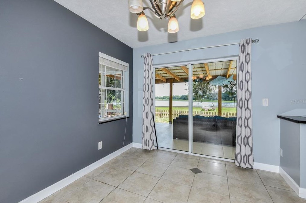 268 Shorewood Dr, Dunnellon FL 34431-3731 exterior