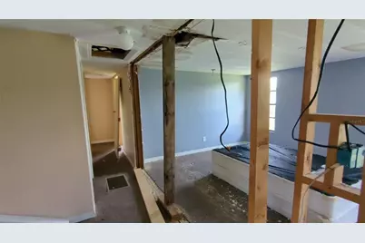 16237 SE 58 Place, Ocklawaha, FL 32179 - Photo 13