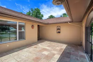 25 N Country Club Dr, Crystal River, FL 34429 - Photo 3