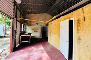 10581 E Buck Ln, Floral City, FL 34436 - Photo 9