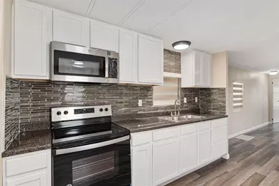 5910 SW 63rd Place Road, Ocala, FL 34474 - Photo 17