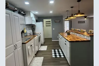 9437 N Singapore Avenue, Dunnellon, FL 34433 - Photo 15