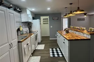 9437 N Singapore Ave, Dunnellon, FL 34433 - Photo 15