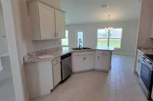 708 W Hallam Dr, Citrus Springs, FL 34434 - Photo 9