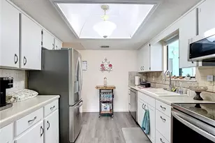 8955 SW 104th Pl, Ocala, FL 34481 - Photo 7