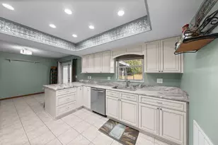 2645 SE 162nd Place Rd, Summerfield, FL 34491 - Photo 13