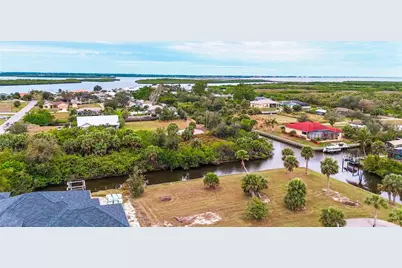 26457 Vendome Court, Punta Gorda, FL 33983 - Photo 3
