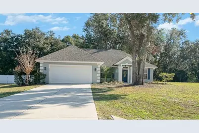 302 Brookstone Lane, Fruitland Park, FL 34731 - Photo 1