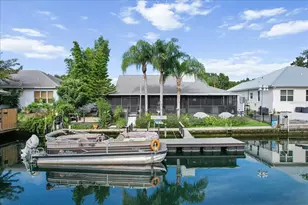 1107 SE 4th Ave, Crystal River, FL 34429 - Photo 9