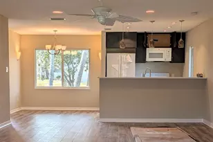 11576 W Kingfisher Ct, Crystal River, FL 34429 - Photo 9