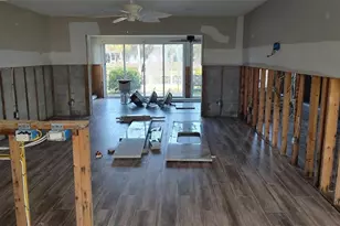 11576 W Kingfisher Ct, Crystal River, FL 34429 - Photo 9