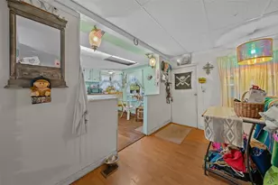 18434 SE 24th St, Silver Springs, FL 34488 - Photo 11