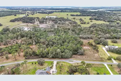 27037 Grand Oak Lane, Tavares, FL 32778 - Photo 13