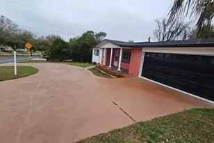 31 Roosevelt Blvd, Beverly Hills, FL 34465 - Photo 3