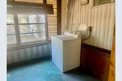 11372 E Highway 25, Ocklawaha, FL 32179 - Photo 5