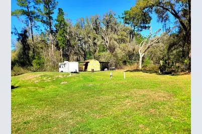 10851 SE 195th Street, Inglis, FL 34449 - Photo 9