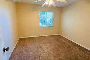 584 Bahia Cir, Ocala, FL 34472 - Photo 7