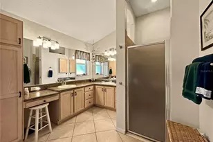 867 Castleberry Cir, The Villages, FL 32162 - Photo 17