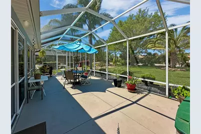 867 Castleberry Circle, The Villages, FL 32162 - Photo 35