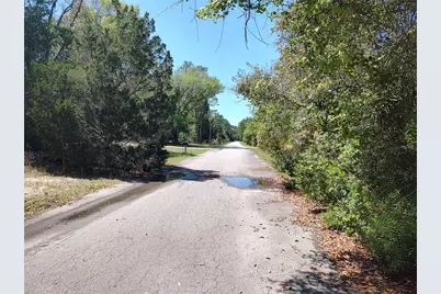 755 NE 1st Street, Crystal River, FL 34429 - Photo 5