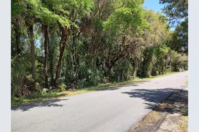 755 NE 1st Street, Crystal River, FL 34429 - Photo 9