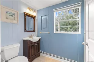 241 Hudson St, Inglis, FL 34449 - Photo 9