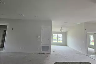 422 W Putting Green Ct, Beverly Hills, FL 34465 - Photo 9