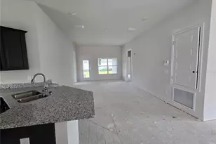 422 W Putting Green Ct, Beverly Hills, FL 34465 - Photo 17