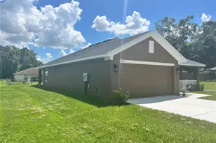 8808 SE 155th Pl, Summerfield, FL 34491 - Photo 3
