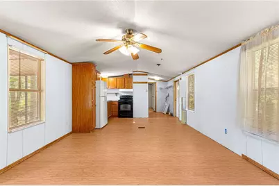 9235 SE 193rd Avenue, Ocklawaha, FL 32179 - Photo 9