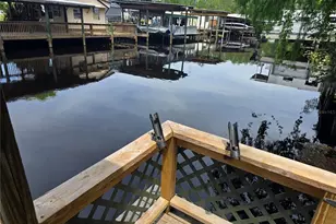 119 Walt Ln, Satsuma, FL 32189 - Photo 1