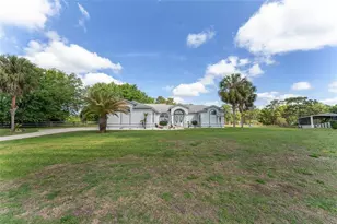 5819 NE 72nd St, Silver Springs, FL 34488 - Photo 5