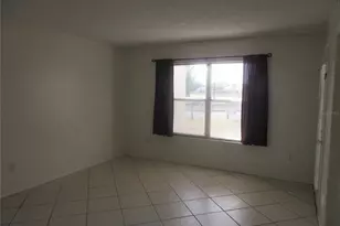 8132 Fairways Cir, Ocala, FL 34472 - Photo 9