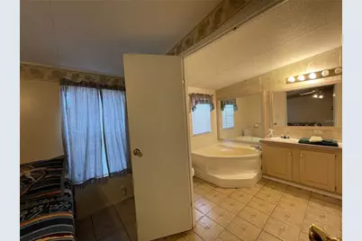 1550 SE 111th Court, Morriston, FL 32668 - Photo 17