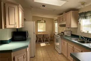 1550 SE 111 Ct, Morriston, FL 32668 - Photo 9