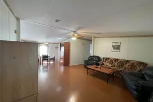 1550 SE 111 Ct, Morriston, FL 32668 - Photo 3