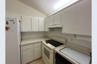 2127 N.E. 40th Ave., Ocala, FL 34470 - Photo 9