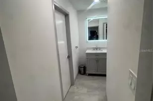 11921 SE 169th Ave Rd, Ocklawaha, FL 32179 - Photo 9