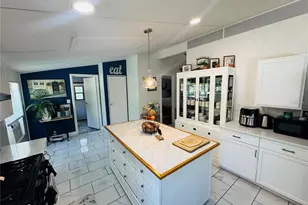 5560 SW 183rd Terrace, Dunnellon, FL 34432 - Photo 5