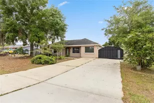 1114 Hickory Rd, Ocala, FL 34472 - Photo 3