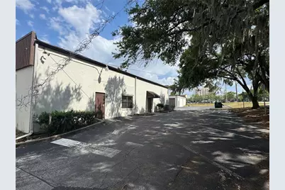 330 N Magnolia Avenue, Ocala, FL 34475 - Photo 3