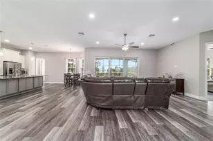 5489 Nantahala Ln, Lady Lake, FL 32159 - Photo 7