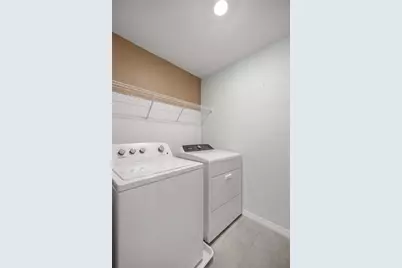 8617 Triumph Circle, Wildwood, FL 34785 - Photo 33