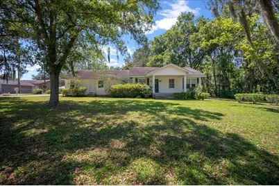 2206 SE 3rd Avenue, Ocala, FL 34471 - Photo 1
