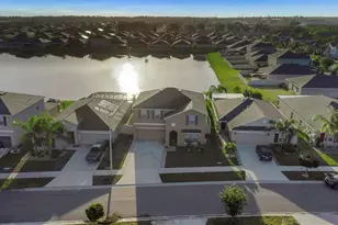 1739 Broad Winged Hawk Dr, Ruskin, FL 33570 - Photo 73