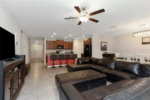 1739 Broad Winged Hawk Dr, Ruskin, FL 33570 - Photo 5