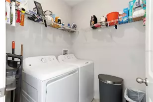 1739 Broad Winged Hawk Dr, Ruskin, FL 33570 - Photo 39