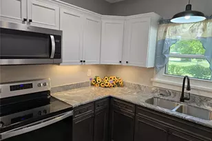 326 SE 2nd St, Williston, FL 32696 - Photo 7