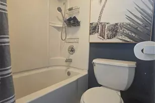 1810 NW 23rd Blvd, Gainesville, FL 32605 - Photo 21