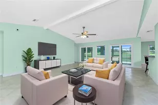 12001 SW Kingsway Cir, Lake Suzy, FL 34269 - Photo 13